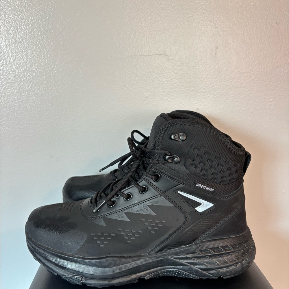 Crown Vintage Black Waterproof Men's Boots